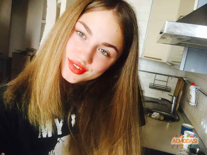 Анастасия Руслановна Гарбузова фото №1097244. Завантажено 29 Серпня 2017