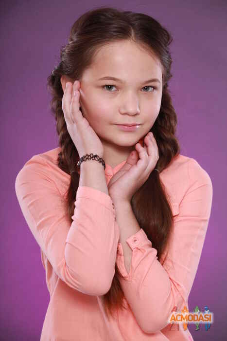 Поліна Олександрівна Полегенька фото №1147952. Завантажено 04 Грудня 2017