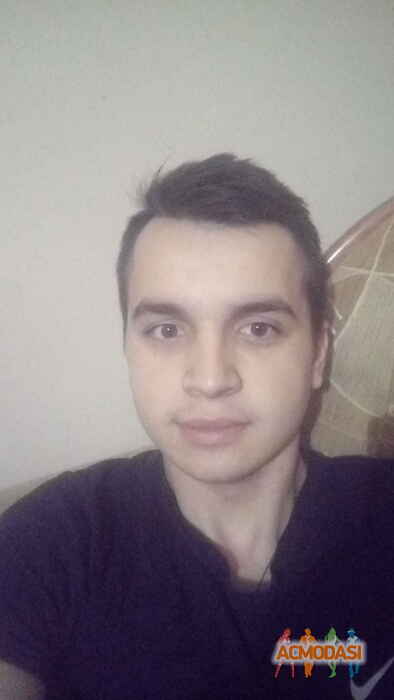 Владислав Володимирович Снядівський фото №1210387. Завантажено 21 Березня 2018