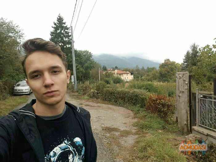 Роман   фото №1613673. Завантажено 11 Березня 2021