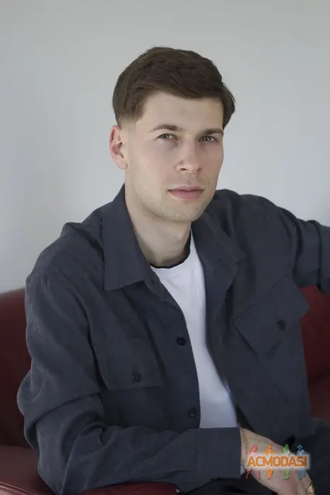 Владислав  Тарнопольський фото №1745448. Завантажено 27 Липня 2025