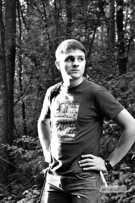 Євген Олегович Скалько фото №859827. Завантажено 10 Грудня 2015