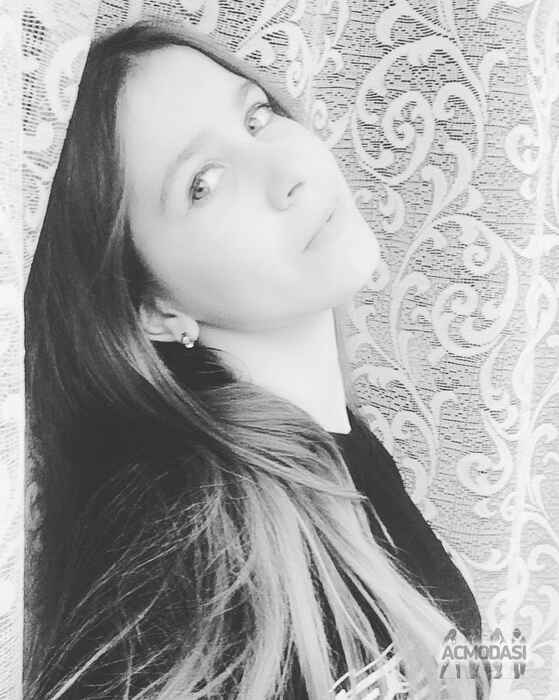 Карина Сергеевна Хотинец фото №1216534. Завантажено 03 Квітня 2018