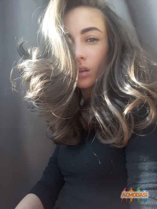 Ta  She фото №1115657. Завантажено 10 Жовтня 2017