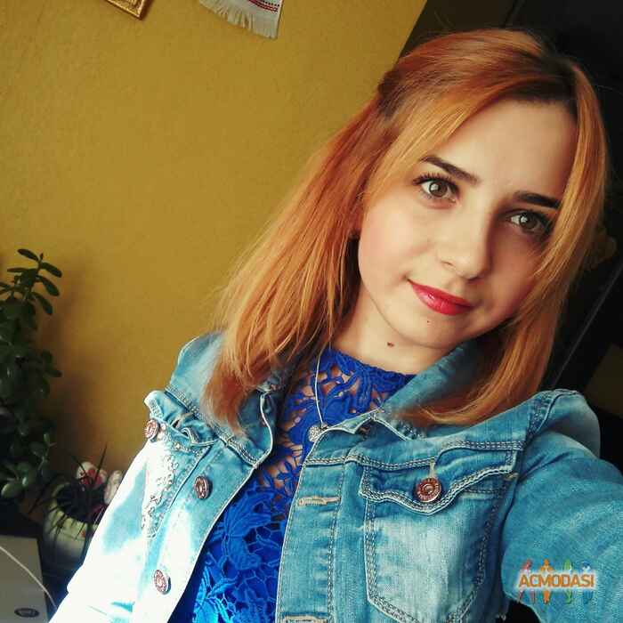 Карина Романівна Золотарева фото №1151100. Завантажено 10 Грудня 2017