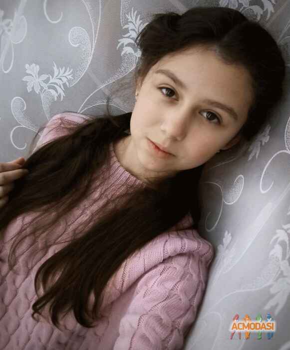 Тетяна Ігорівна Красіцька фото №1158571. Завантажено 01 Січня 2018