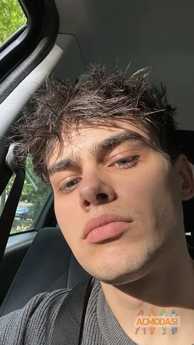 Сергій Вікторович Кутулупенко фото №1749952. Завантажено 23 Листопада 2025