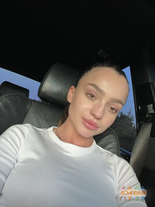 Nadiia  Serhiienko фото №1746241. Завантажено 17 Серпня 2025