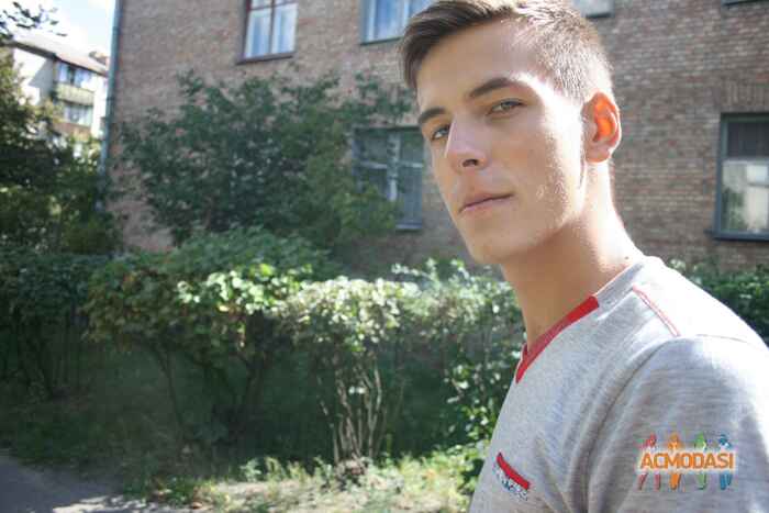 Павло Пономаренко Юрійович фото №1204851. Завантажено 13 Березня 2018