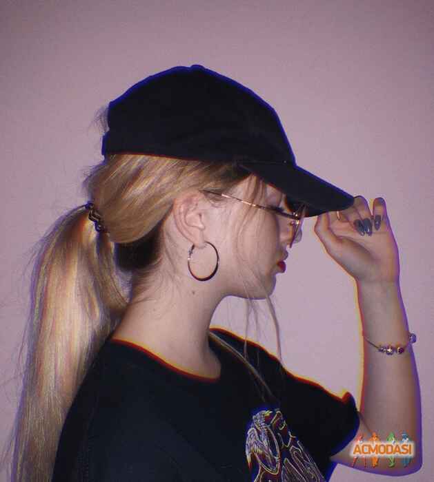 Олеся Ярославівна Шумська фото №1322367. Завантажено 14 Листопада 2018