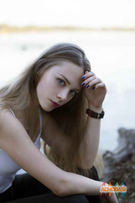 Anya  Podryadskaya фото №1041195. Завантажено 08 Квітня 2017