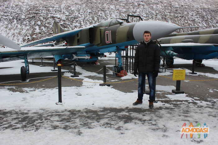 Богдан Володимирович Лятушинський фото №774092. Завантажено 11 Грудня 2014