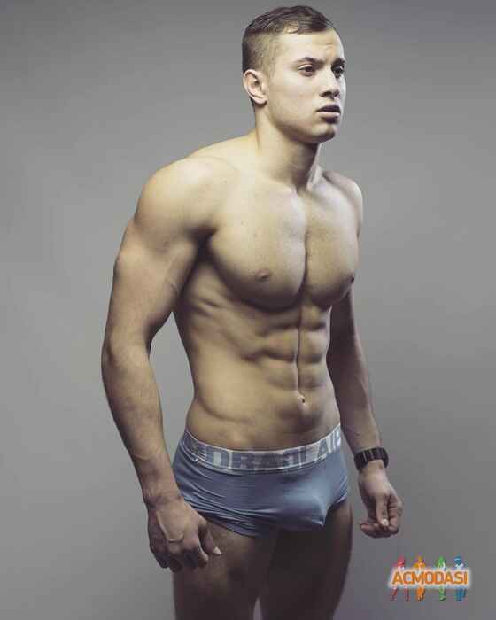 Zhenia  Polozenko фото №1457781. Завантажено 07 Жовтня 2019