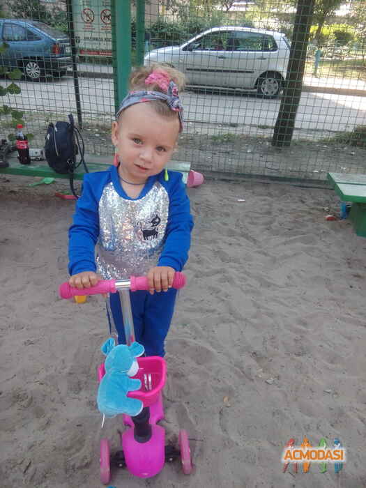 Яна Николаевна Захарченко фото №1388555. Завантажено 11 Квітня 2019