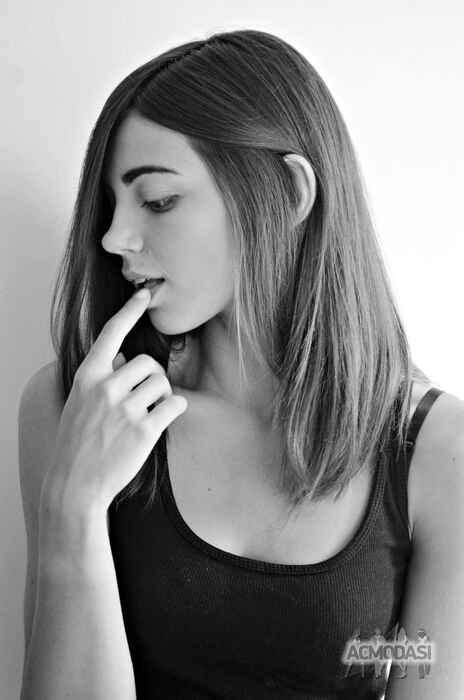 Yaryna  Tymchenko фото №1062064. Завантажено 03 Червня 2017