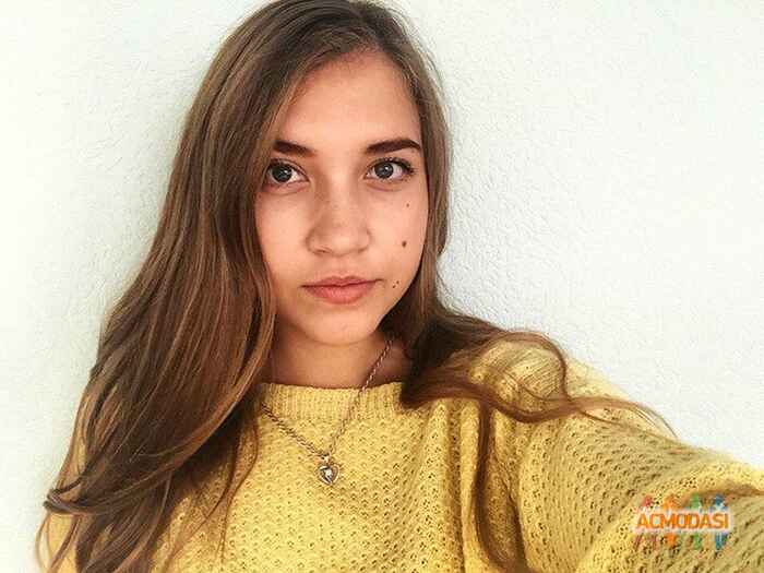 Альона Володимирівна Сапрон фото №850884. Завантажено 12 Листопада 2015