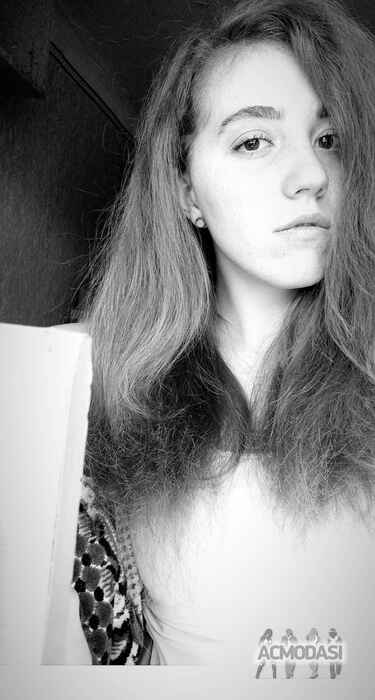 Галина Михайлівна Маланин фото №1462686. Завантажено 18 Жовтня 2019