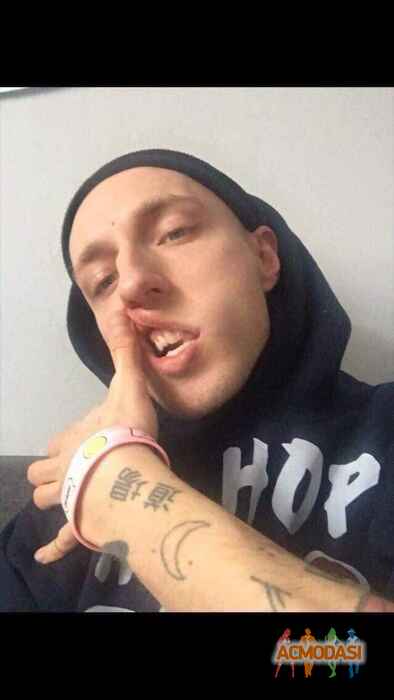 Антон Сергеевич Нейтон фото №1492883. Завантажено 02 Січня 2020