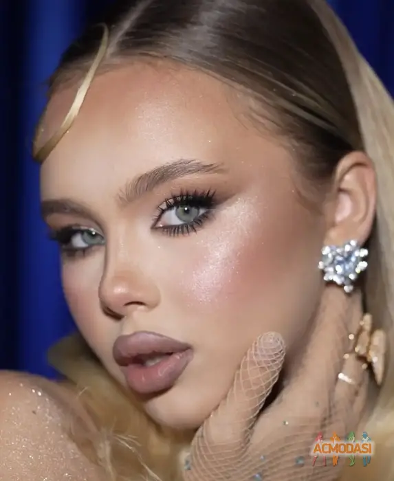 Вероніка  Лавренюк фото №1748016. Завантажено 30 Вересня 2025