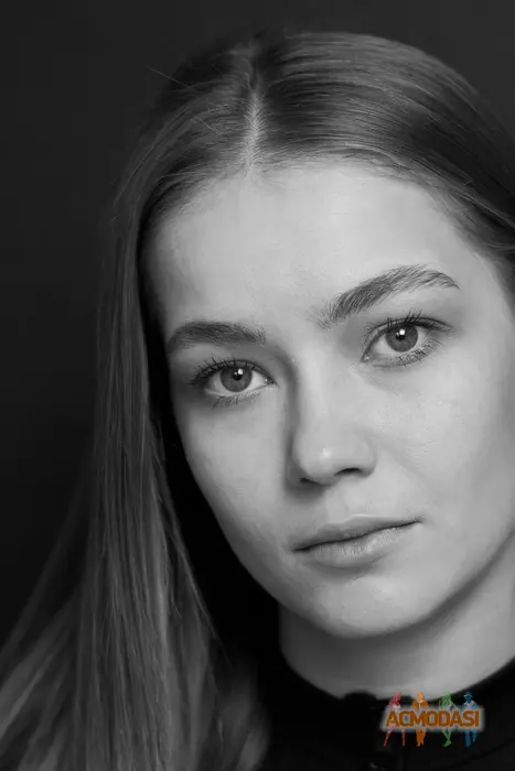 Олена  Стадник фото №1743903. Завантажено 07 Червня 2025