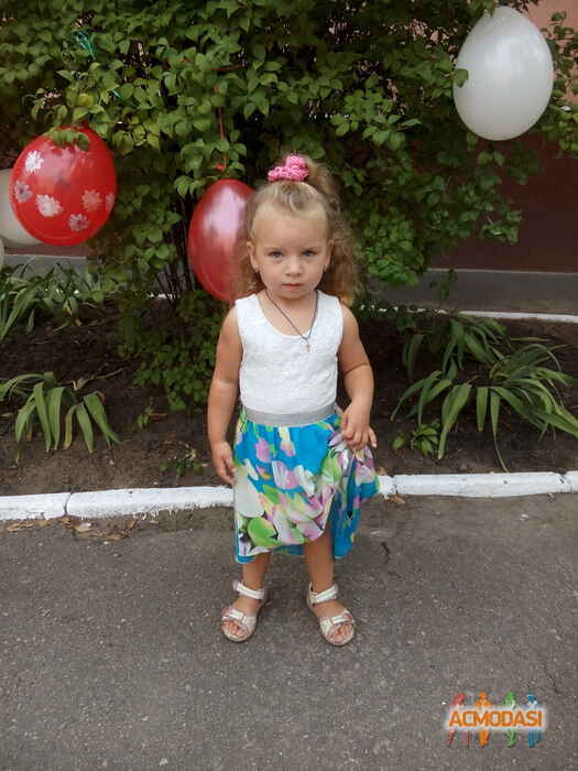 Яна Николаевна Захарченко фото №1392866. Завантажено 24 Квітня 2019