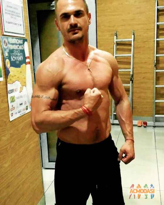 Ярослав   фото №1120636. Завантажено 19 Жовтня 2017