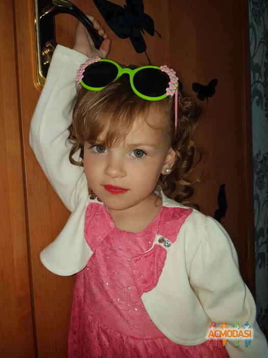 Ольчик  Сахарчук фото №1093607. Завантажено 19 Серпня 2017