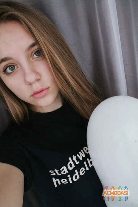 Діана Вадимівна Пашкевич фото №1053744. Завантажено 14 Травня 2017