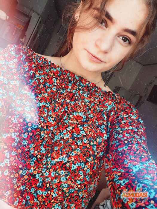 Оля  Михайлів фото №1455303. Завантажено 01 Жовтня 2019