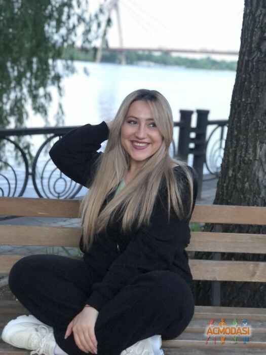 Юлія  Сімоник фото №1643814. Завантажено 27 Липня 2021