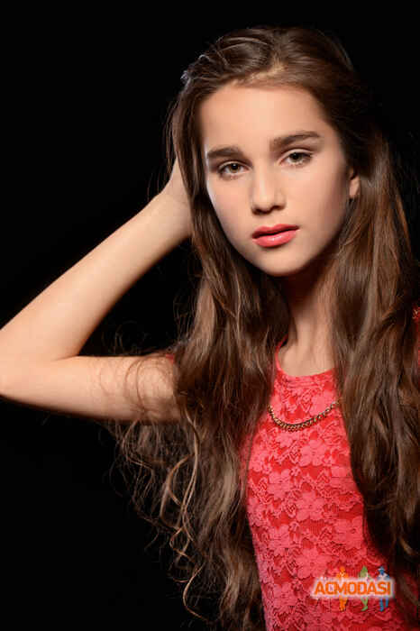 Вікторія Степанівна Шинкар фото №1058522. Завантажено 25 Травня 2017