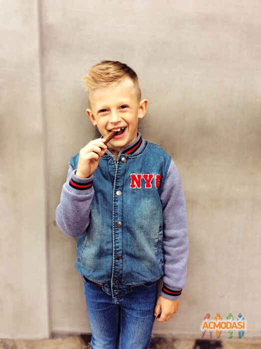 Денис   фото №1057352. Завантажено 22 Травня 2017