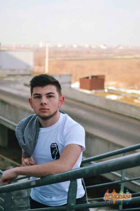 Віталій Володимировч Комаров фото №1367048. Завантажено 19 Лютого 2019