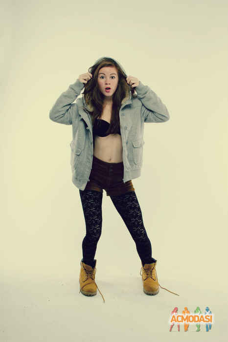 Полина Олеговна Капустина фото №607334. Завантажено 02 Березня 2014