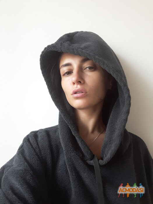 Ta  She фото №1115658. Завантажено 10 Жовтня 2017