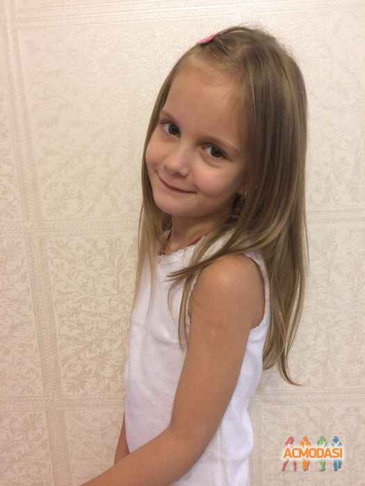 Софія Романівна Снігур фото №1120828. Завантажено 19 Жовтня 2017