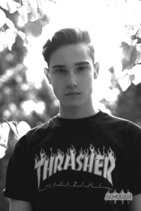 Денис  Батист фото №1052908. Завантажено 11 Травня 2017