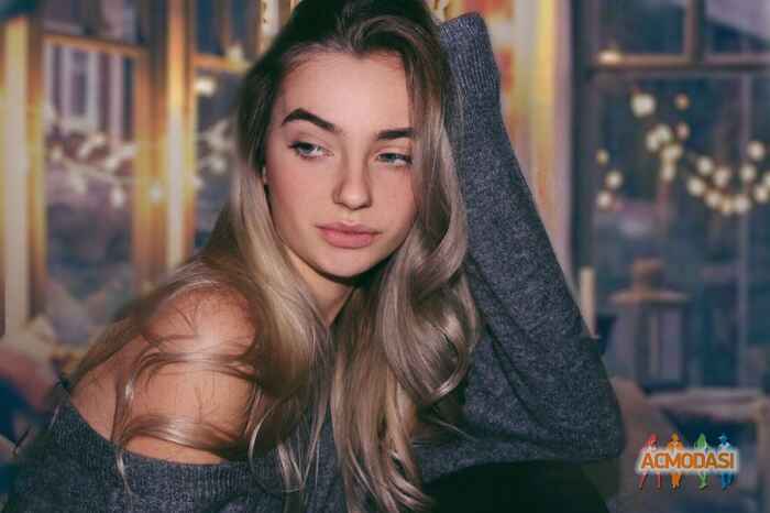 Наташа Александровна Мележик фото №1190535. Завантажено 19 Лютого 2018