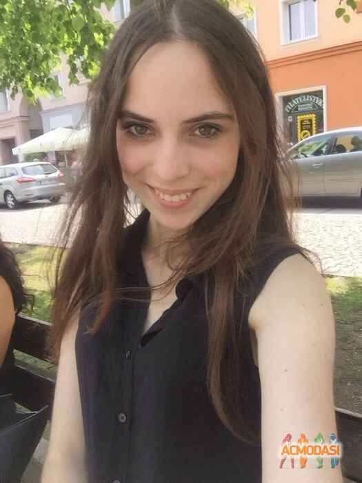 Olia  Abramovych фото №917095. Завантажено 05 Червня 2016