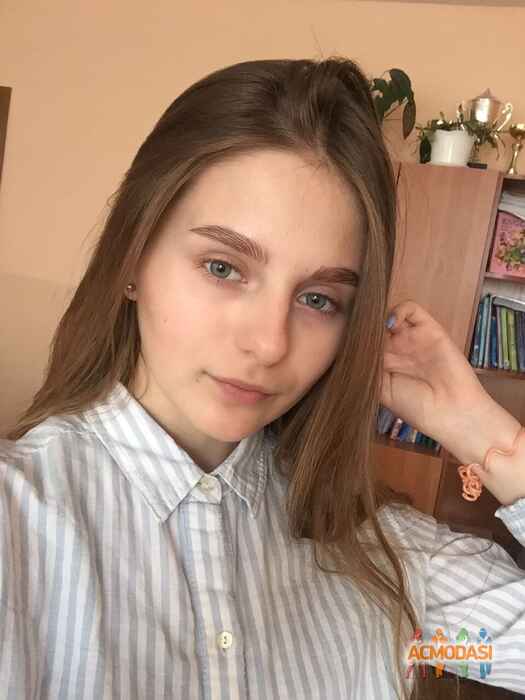 Яна Владимировна Вдовина фото №1499615. Завантажено 21 Січня 2020