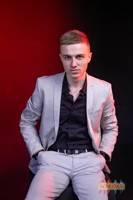 Денис  Матвій фото №1750709. Завантажено 20 Грудня 2025