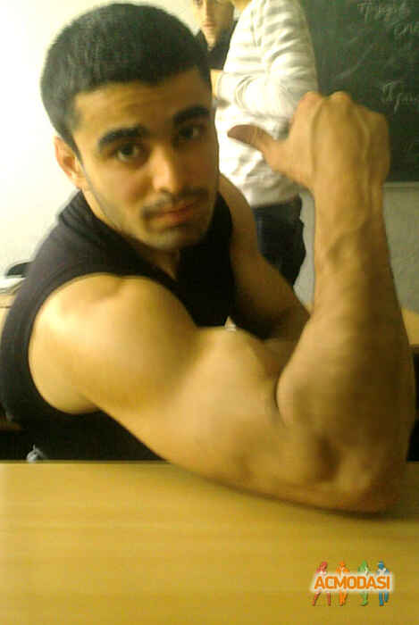 Орхан Фамилович Гасанзаде фото №129085. Завантажено 11 Січня 2012