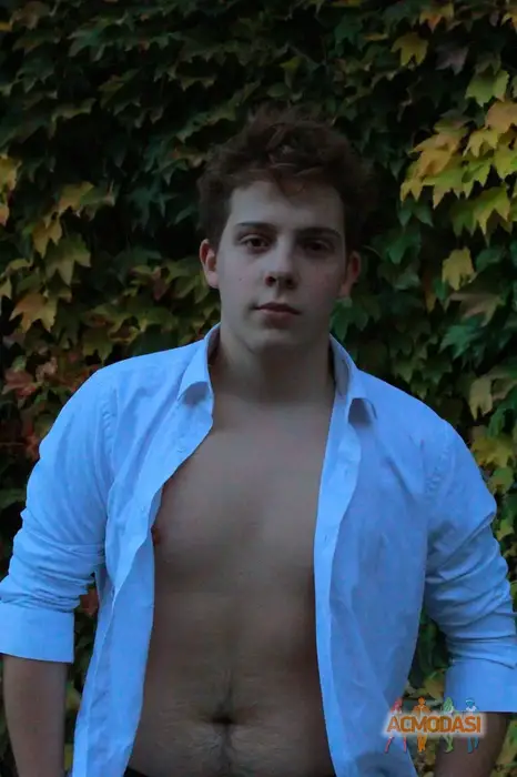 Дмитро  Сурмачевський фото №1748981. Завантажено 26 Жовтня 2025