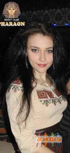 Юлія Анатоліївна Младенова фото №882223. Завантажено 17 Лютого 2016