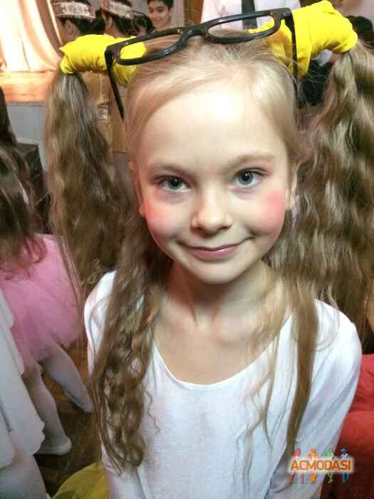 Анастасия Дмитриевна Цымбал фото №1104774. Завантажено 15 Вересня 2017