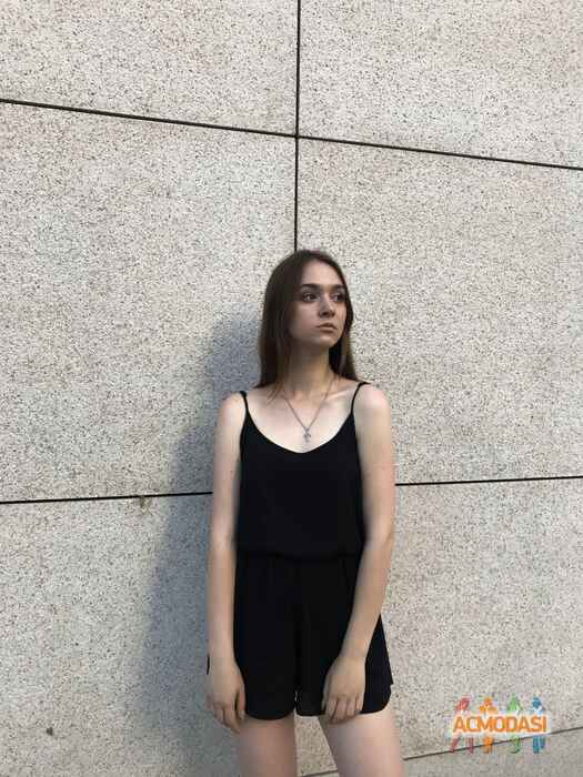 Аліна Олегівна Латанська фото №1408542. Завантажено 07 Червня 2019