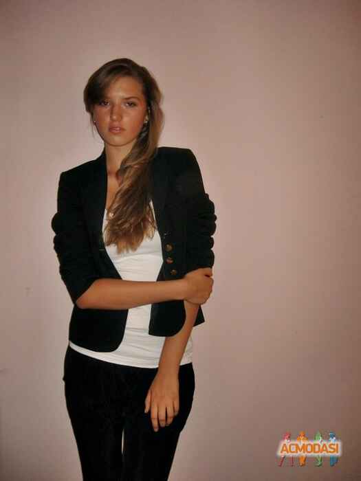 Карина Валерьевна Устик фото №58323. Завантажено 16 Серпня 2011