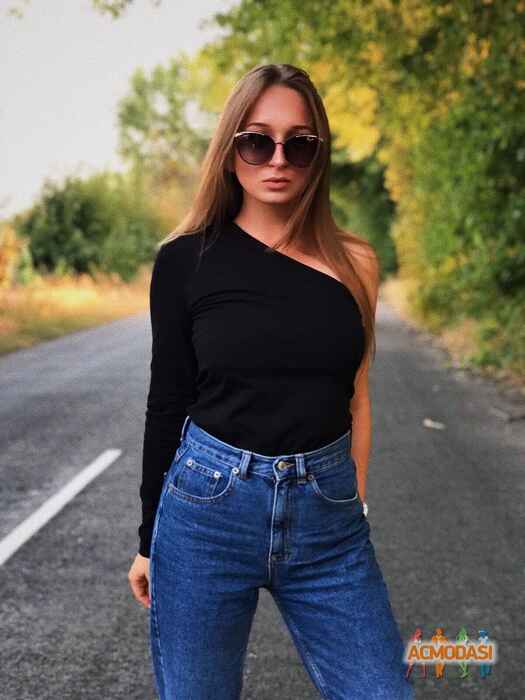 Дарина Николаевна Корниенко фото №1450167. Завантажено 18 Вересня 2019