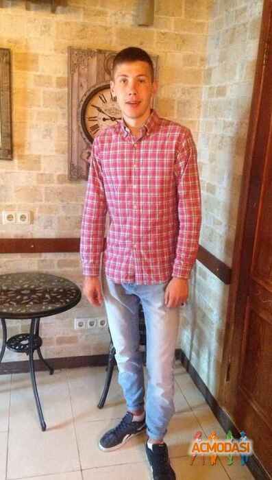 Юрий Николаечич Глюза фото №1043132. Завантажено 14 Квітня 2017