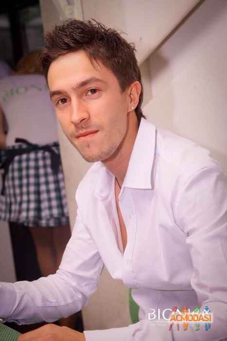 Руслан Витальевич Маевсский фото №173388. Завантажено 27 Березня 2012